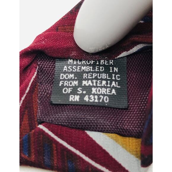 Robert Alan Abstract Tie 55" X 3.75" Red Multi-Color Microfiber Necktie - Picture 5 of 5